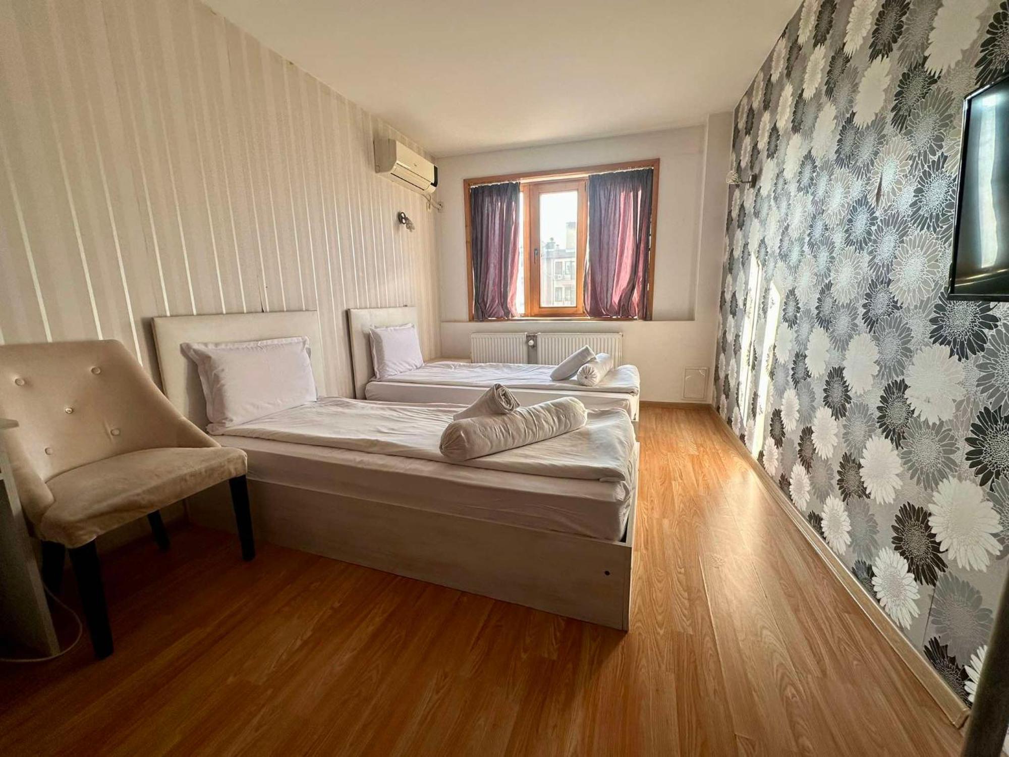 Family Hotel Amor Ρούσε Εξωτερικό φωτογραφία