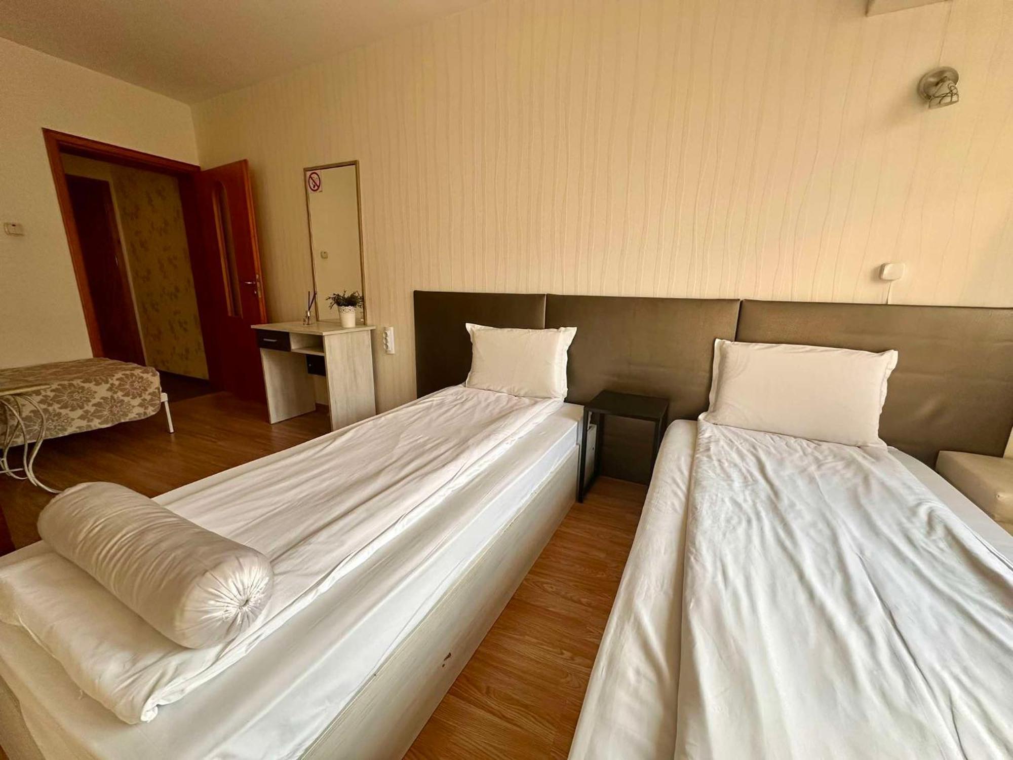 Family Hotel Amor Ρούσε Εξωτερικό φωτογραφία