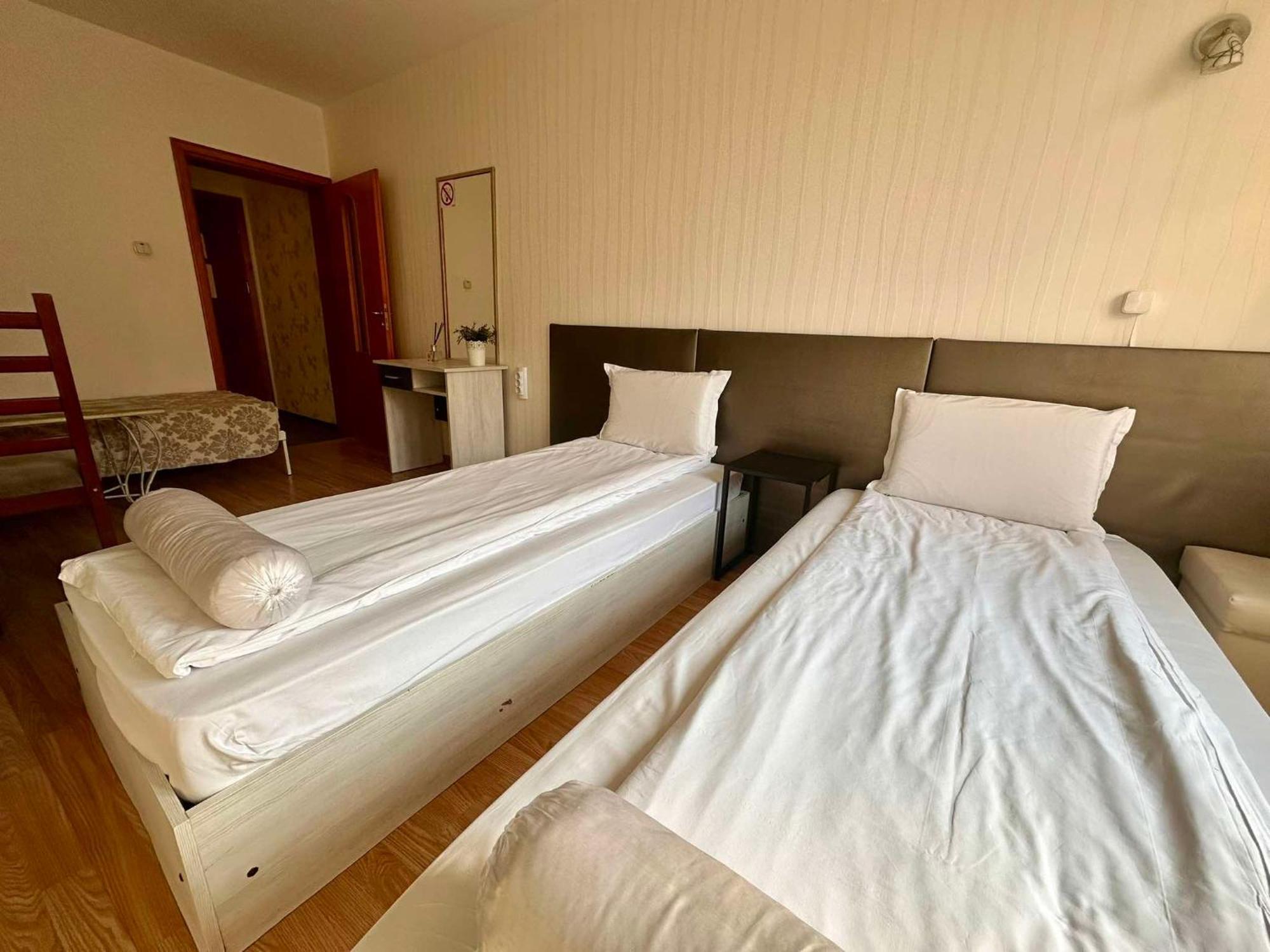Family Hotel Amor Ρούσε Εξωτερικό φωτογραφία