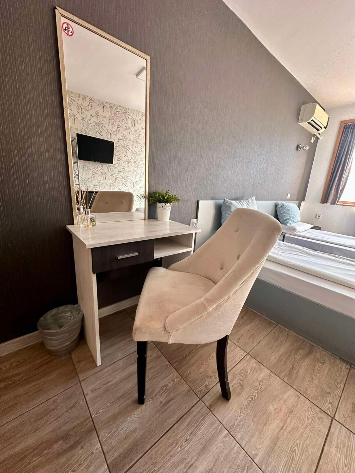 Family Hotel Amor Ρούσε Εξωτερικό φωτογραφία
