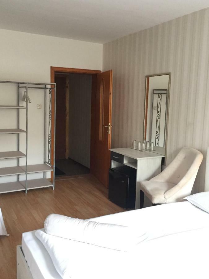 Family Hotel Amor Ρούσε Εξωτερικό φωτογραφία